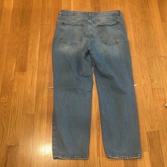 Old Navy women’s  distressed high rise O.G. Loose jeans size 18 . - Picture 7 of 8